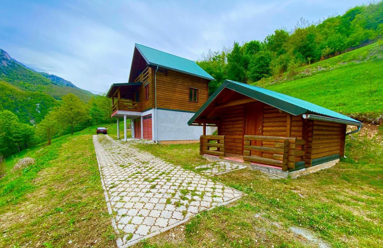 Kamp Kaludra Villa โมจโคแวก ภายนอก รูปภาพ