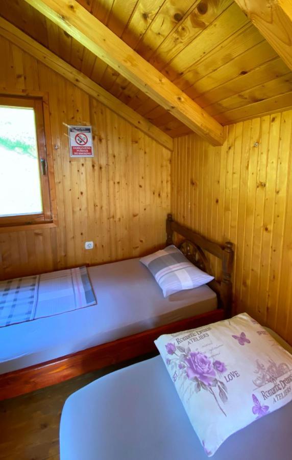 Kamp Kaludra Villa โมจโคแวก ภายนอก รูปภาพ