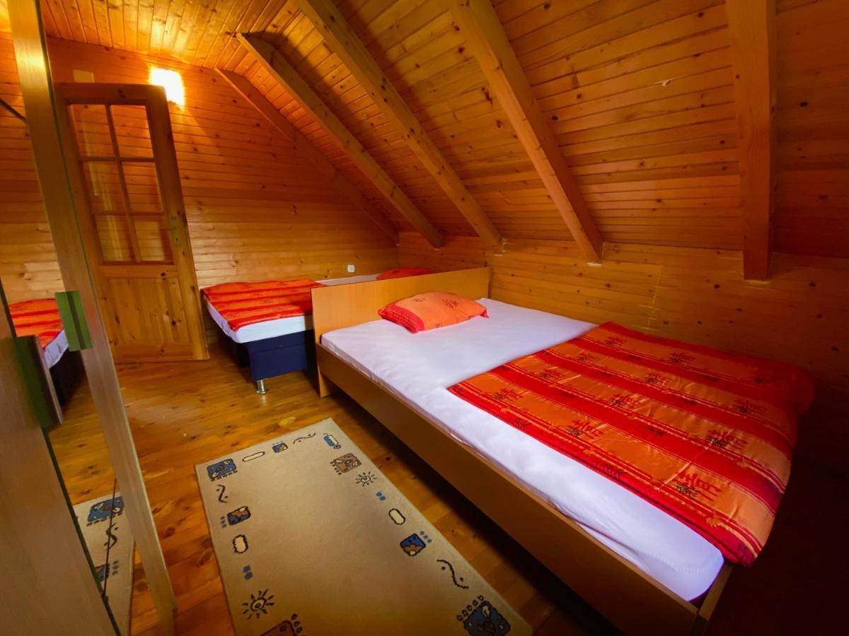 Kamp Kaludra Villa โมจโคแวก ภายนอก รูปภาพ