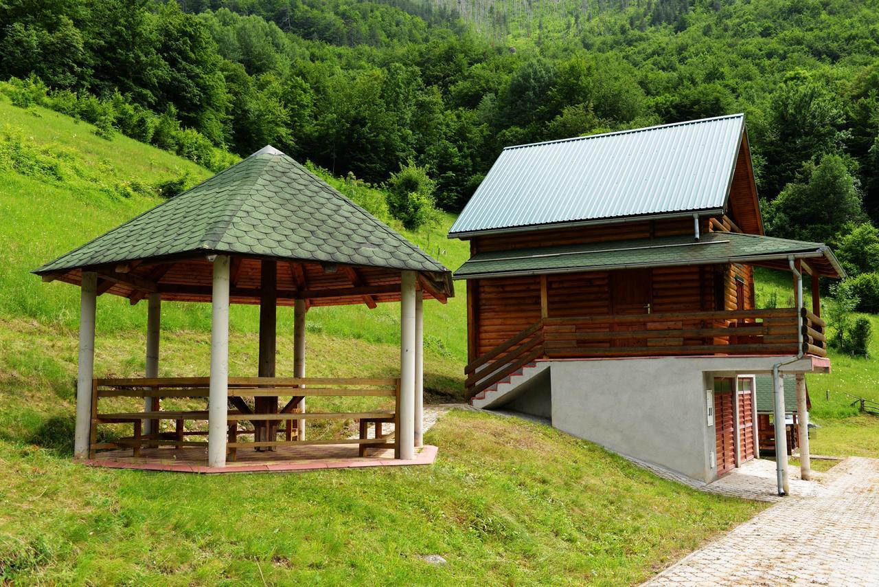 Kamp Kaludra Villa โมจโคแวก ภายนอก รูปภาพ