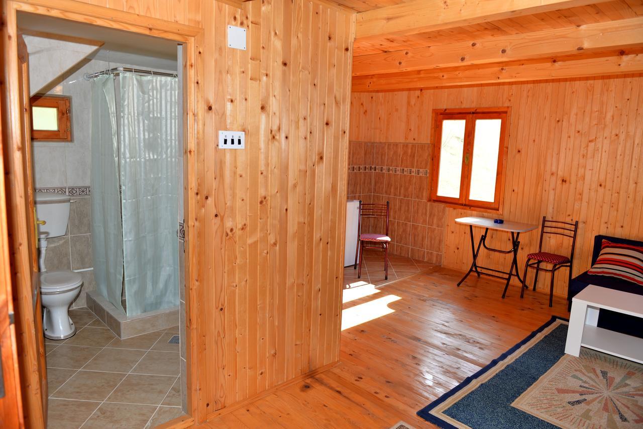 Kamp Kaludra Villa โมจโคแวก ภายนอก รูปภาพ